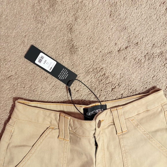 Fashion Nova Beige Cargo Pants - Picture 2 of 3